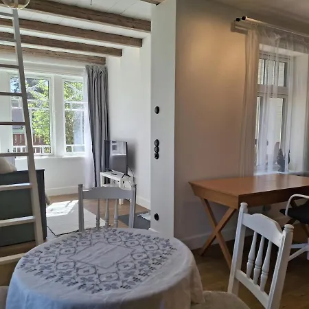 Appartamento Charming Flat In A Historic Nomme Reval