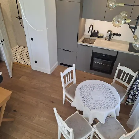 Charming Flat In A Historic Nomme * Reval