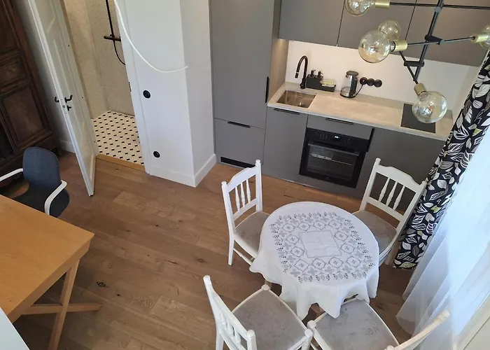 Manna - Charming Flat In A Historic House * Tallin